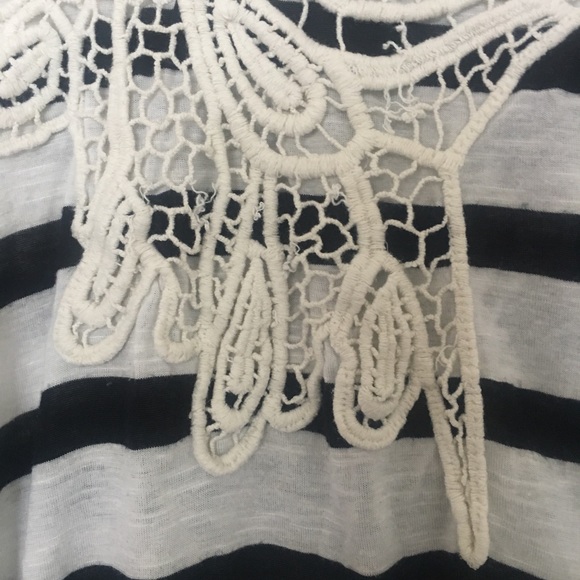 Cream Lace And Black Striped Tank Top - Picture 4 of 6
